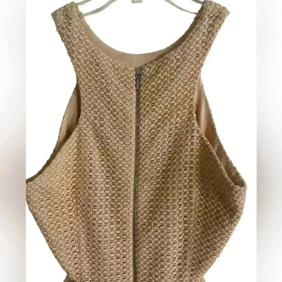 Club Monaco Textured Side Cut Outs Dress Size 4 - Picture 15 of 16